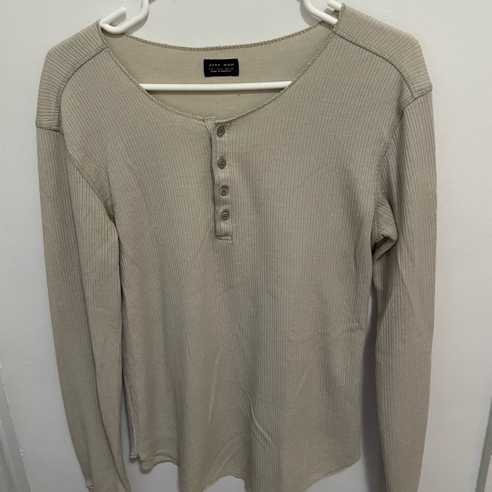Henly Zara good condition